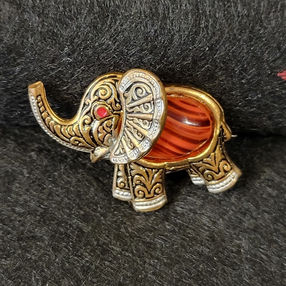 unknown Jewelry - Elephant Brooch Vintage Spain